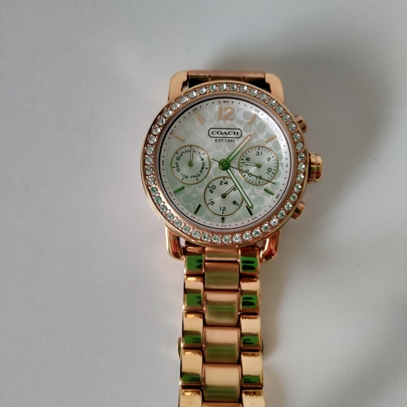 Coach women rose gold watch - Picture 1 of 8